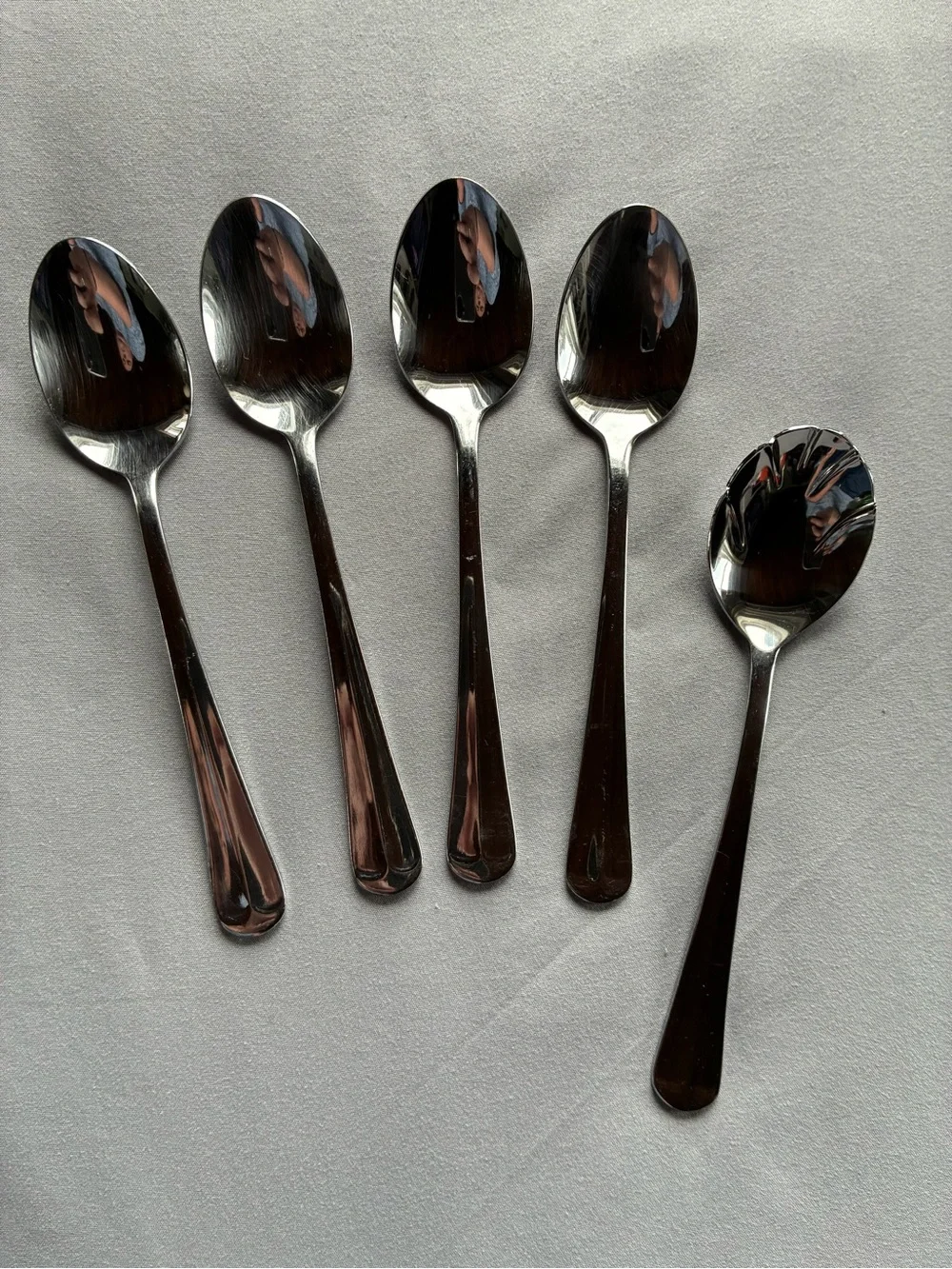 Reed & Barton Crest Flatware 4 Teaspoons + Sugar Spoon Stainless Lot